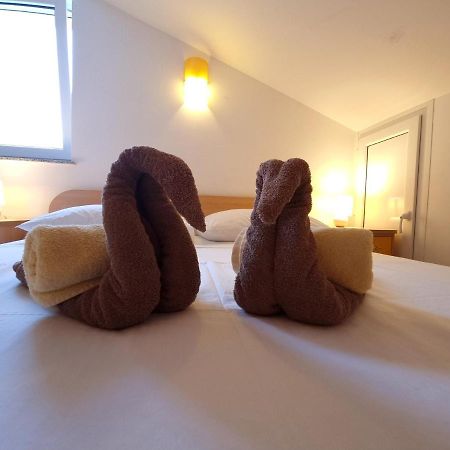 Apartments Kay Baška Eksteriør billede