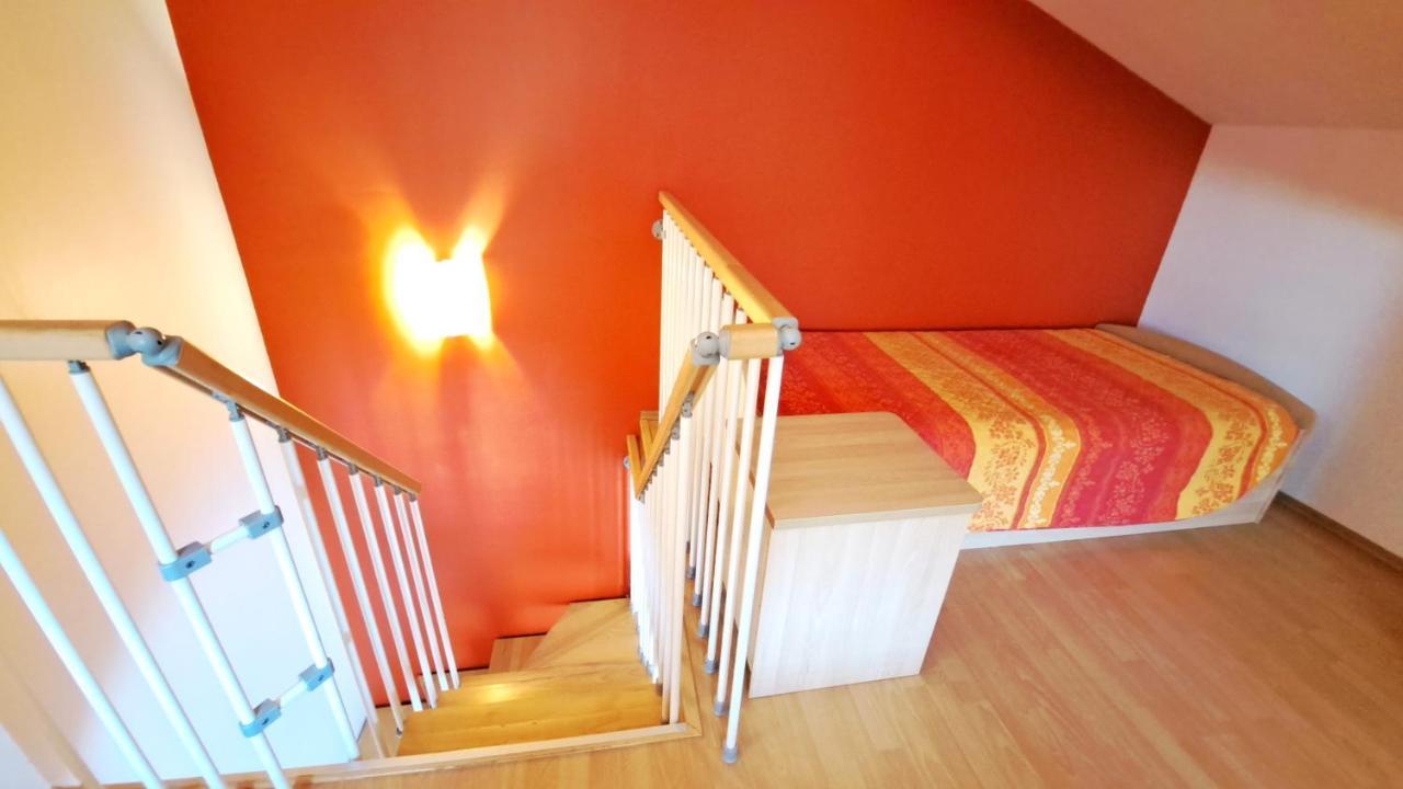 Apartments Kay Baška Eksteriør billede