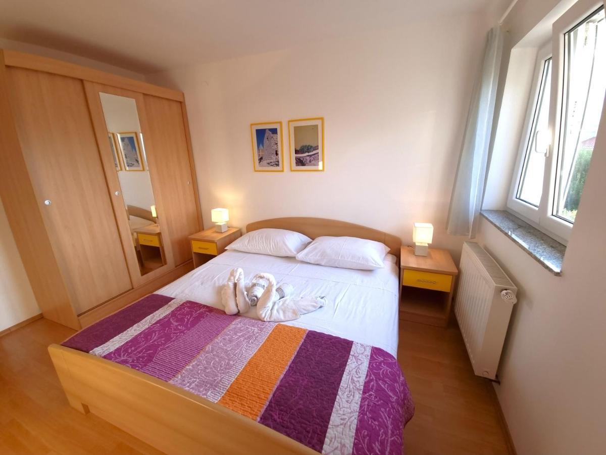 Apartments Kay Baška Eksteriør billede