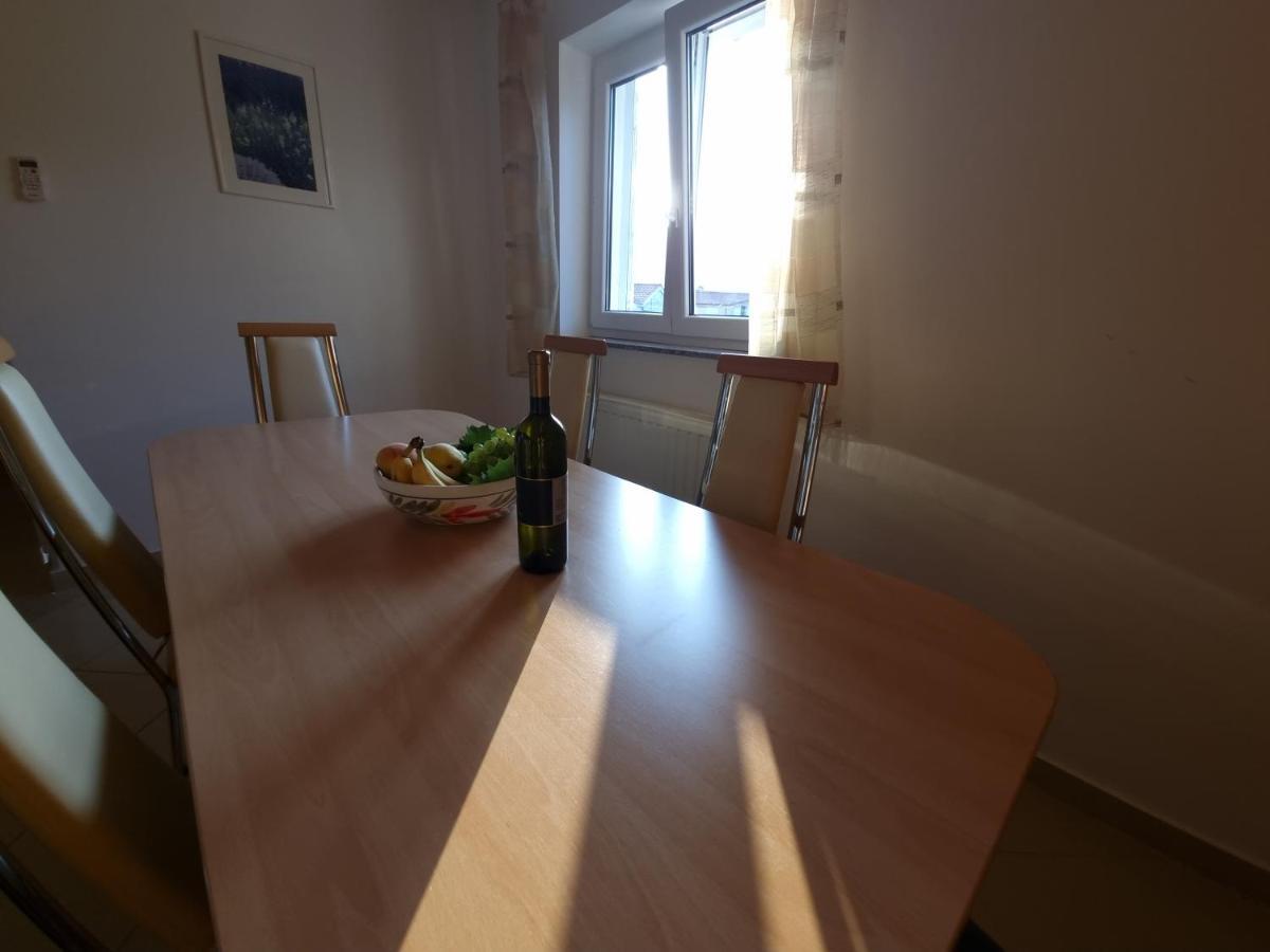 Apartments Kay Baška Eksteriør billede